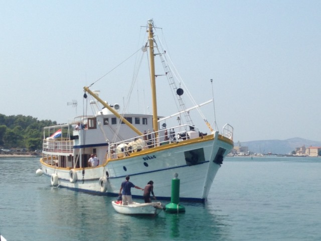 Premještanje i formiranje novog plovnog koridora na istočnom prilazu luci Trogir